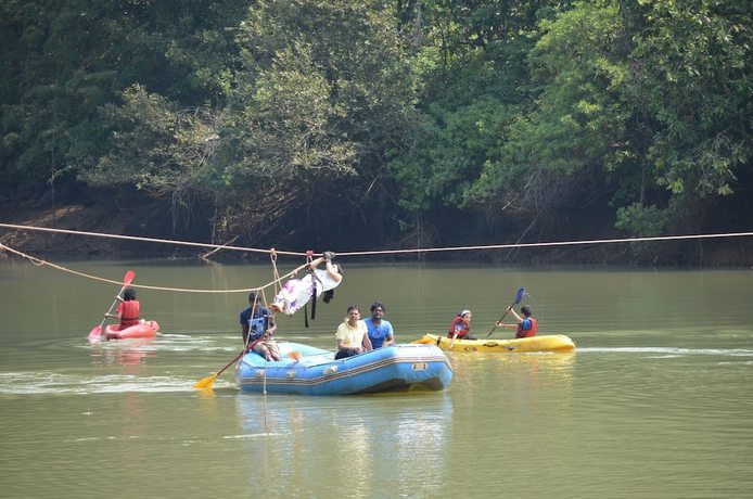 Imagen general del Hotel Bison River Resort. Foto 2