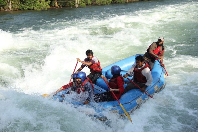 Imagen general del Hotel Bison River Resort. Foto 5