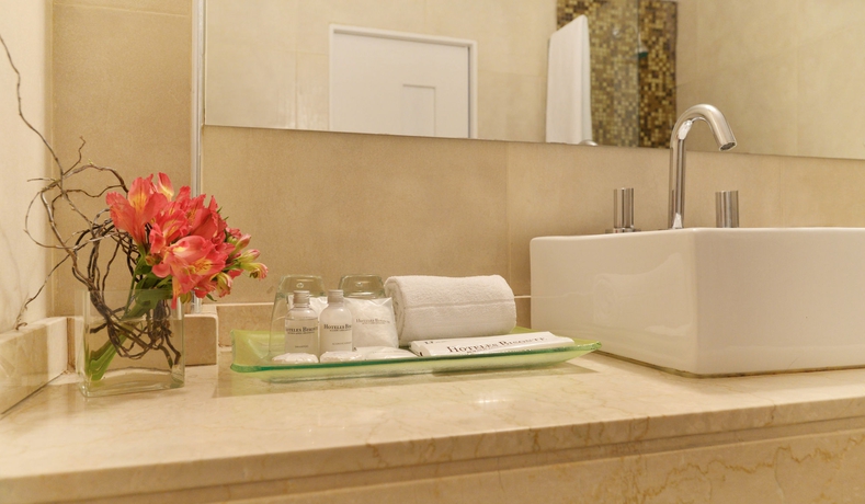 Imagen de la habitación del Hotel Bisonte Libertad. Foto 4