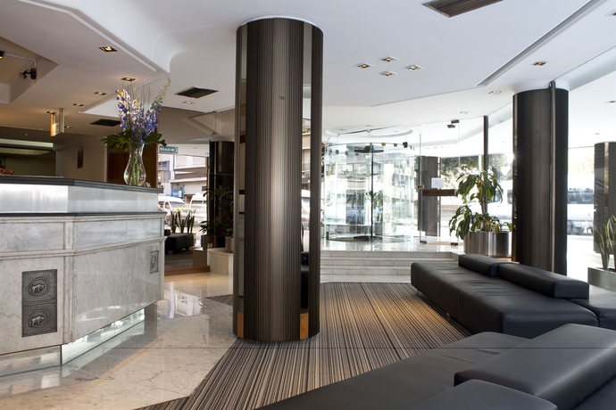 Imagen de los interiores del Hotel Bisonte Libertad. Foto 12