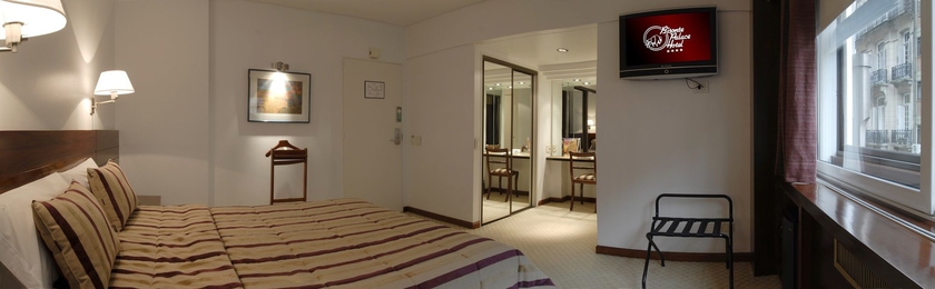 Imagen de la habitación del Hotel Bisonte Palace. Foto 12