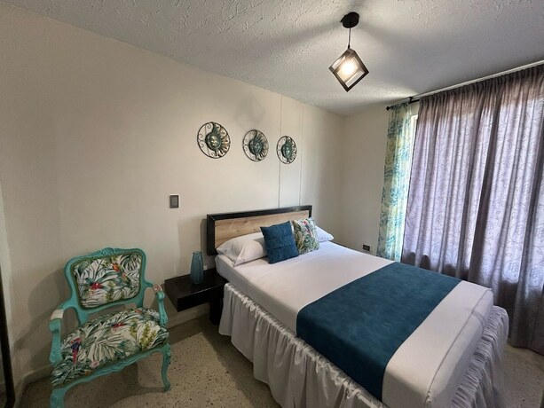 Imagen de la habitación del Hotel Bisou. Foto 16