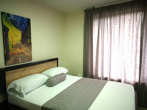 Imagen de la habitación del Hotel Bisou. Foto 27