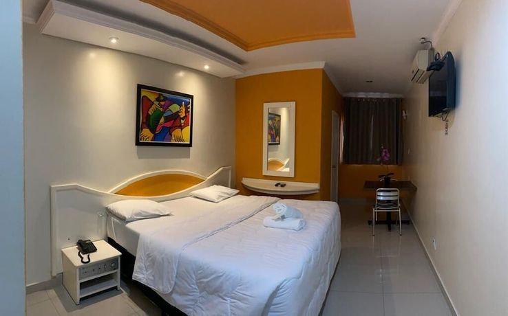 Imagen de la habitación del Hotel Biss Inn. Foto 11