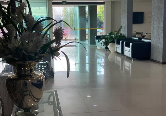 Imagen de los interiores del Hotel Biss Inn. Foto 18