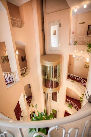 Imagen de los interiores del Hotel Bistra and Galina. Foto 16