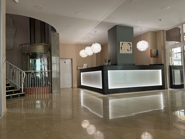 Imagen de los interiores del Hotel Bistra and Galina. Foto 19