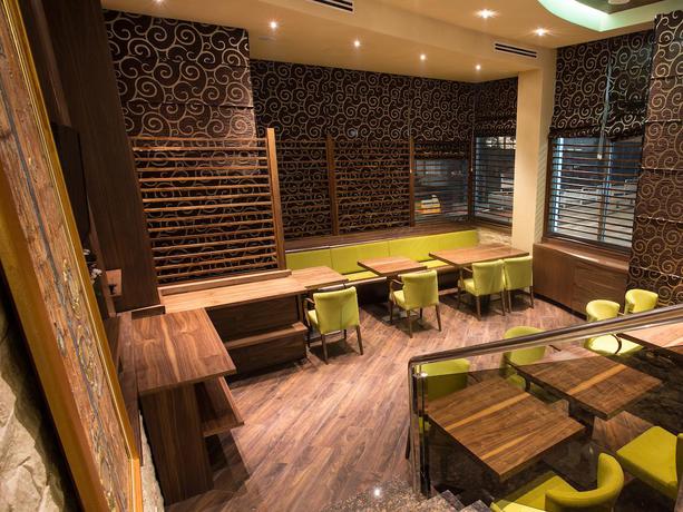 Imagen del bar/restaurante del Hotel Bistrik City Center. Foto 4
