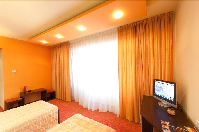 Imagen de la habitación del Hotel Bistrita. Foto 4