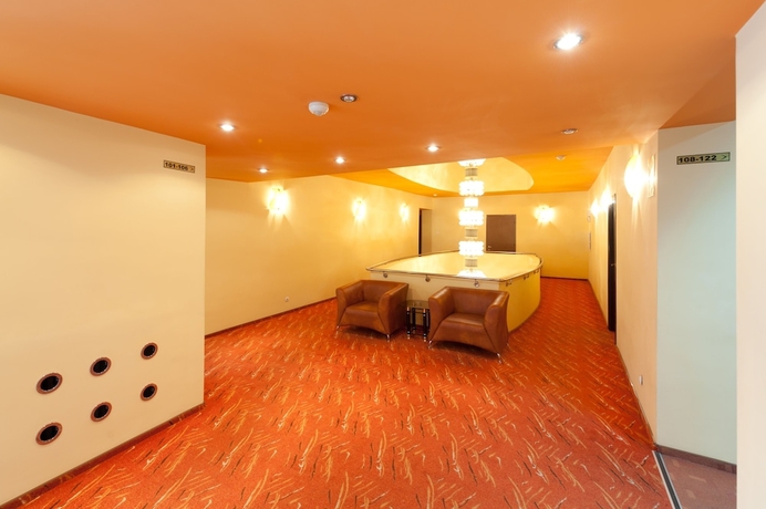 Imagen de los interiores del Hotel Bistrita. Foto 18