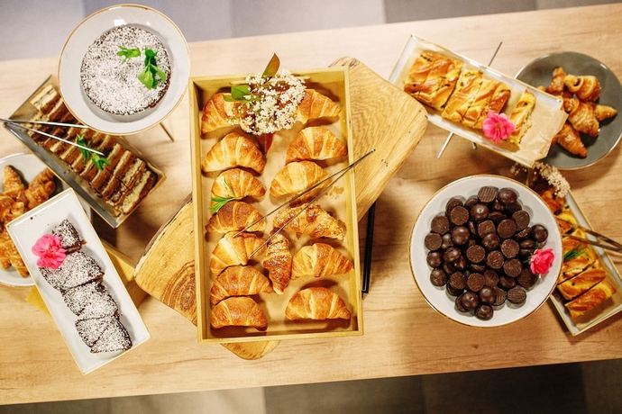 Imagen del bar/restaurante del Hotel Bit Center. Foto 8