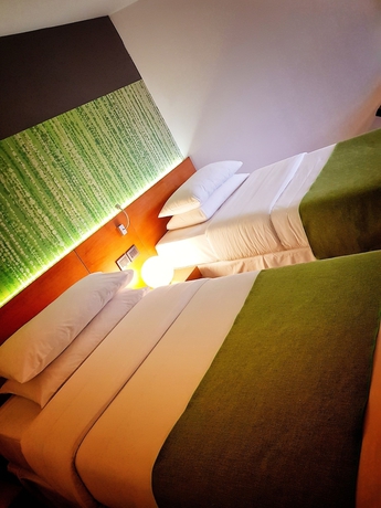 Imagen de la habitación del Hotel Bit Design. Foto 9