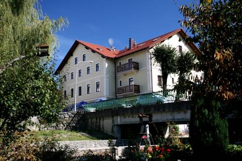 Imagen general del Hotel Bitoraj. Foto 1