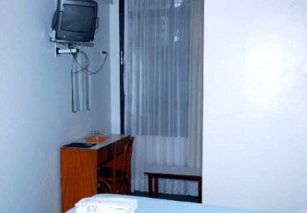 Imagen de la habitación del Hotel Bittar Inn. Foto 5