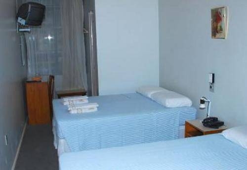 Imagen de la habitación del Hotel Bittar Inn. Foto 7