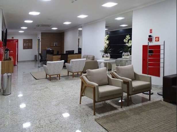 Imagen de los interiores del Hotel Bitti. Foto 19