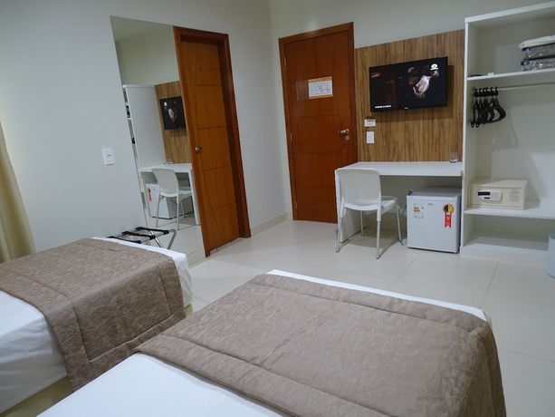 Imagen de la habitación del Hotel Bitti. Foto 8