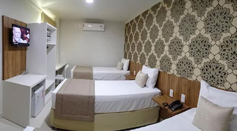 Imagen de la habitación del Hotel Bitti. Foto 11