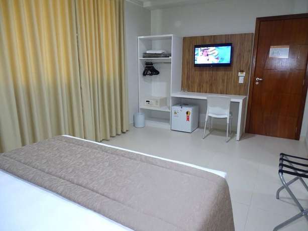 Imagen de la habitación del Hotel Bitti. Foto 14