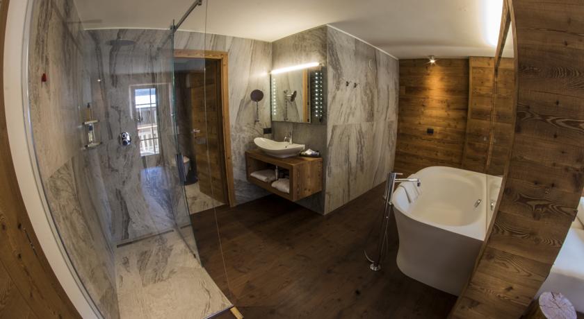 Imagen general del Hotel Bivio. Foto 6