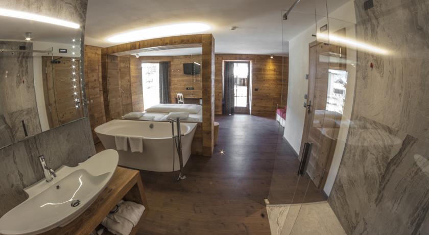 Imagen general del Hotel Bivio. Foto 8