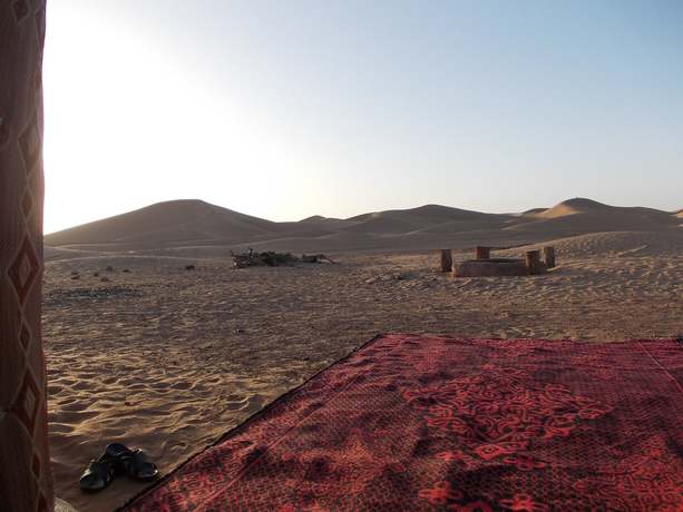 Imagen de los exteriores del Hotel Bivouac Draa - Nuit Dans Le Désert. Foto 16