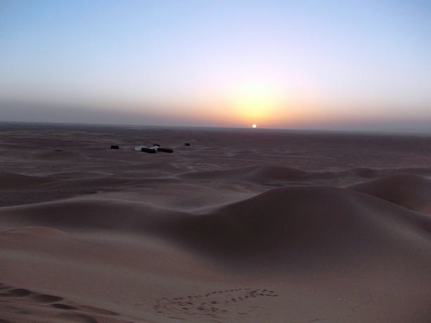 Imagen de la habitación del Hotel Bivouac Draa - Nuit Dans Le Désert. Foto 10
