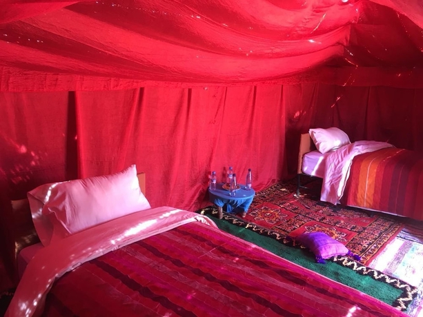 Imagen de la habitación del Hotel Bivouac Le Ciel Bleu. Foto 2
