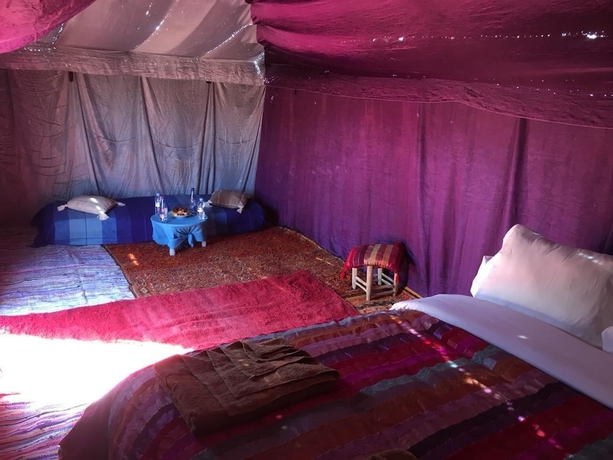 Imagen de la habitación del Hotel Bivouac Le Ciel Bleu. Foto 3