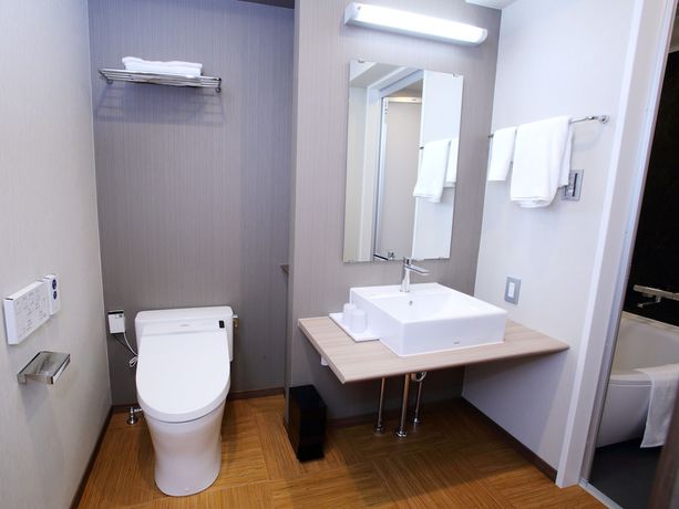 Imagen de la habitación del Hotel Biwako Cerisaie. Foto 9