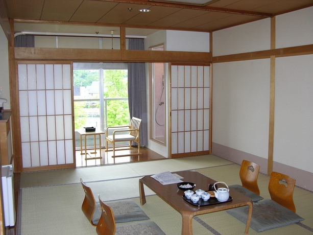 Imagen de la habitación del Hotel Biwako Grand. Foto 8