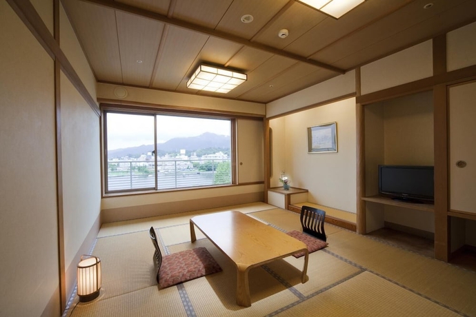 Imagen de la habitación del Hotel Biwako Grand. Foto 9