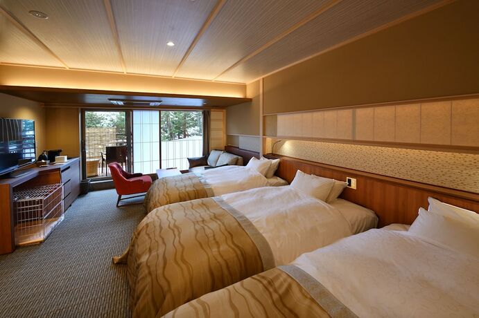 Imagen general del Hotel Biwako Mastunoura Bettei. Foto 4