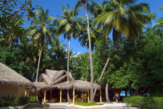 Imagen de los exteriores del Hotel Biyadhoo Island Resort. Foto 12