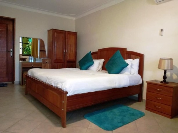 Imagen general del Hotel Biyem. Foto 7