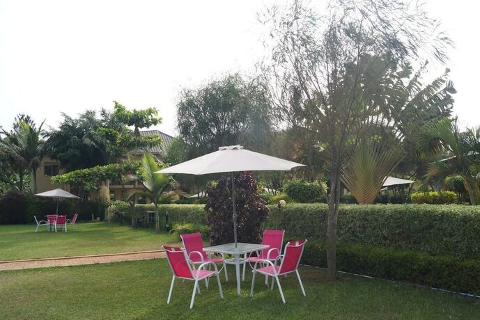 Imagen general del Hotel Biyem. Foto 11