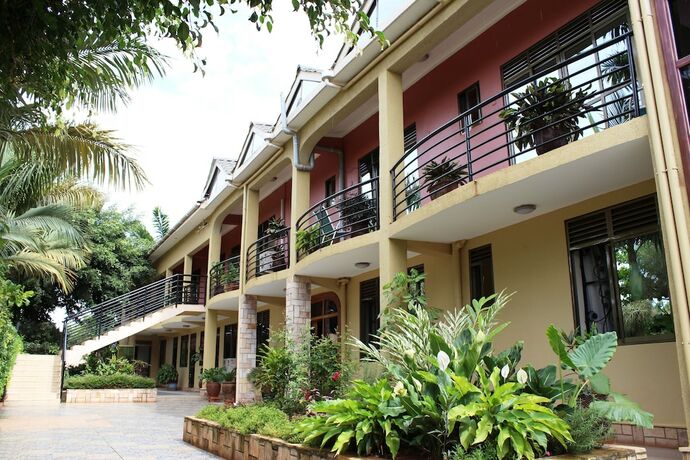 Imagen general del Hotel Biyem. Foto 12