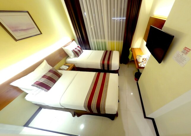 Imagen general del Hotel Biz Boulevard. Foto 6