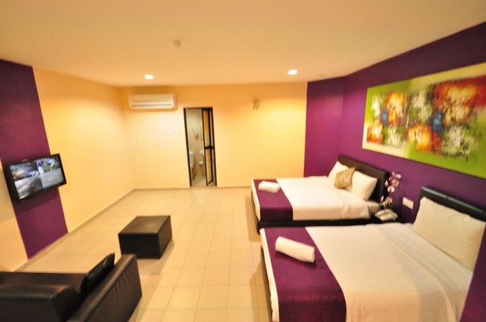 Imagen de la habitación del Hotel Biz. Foto 10