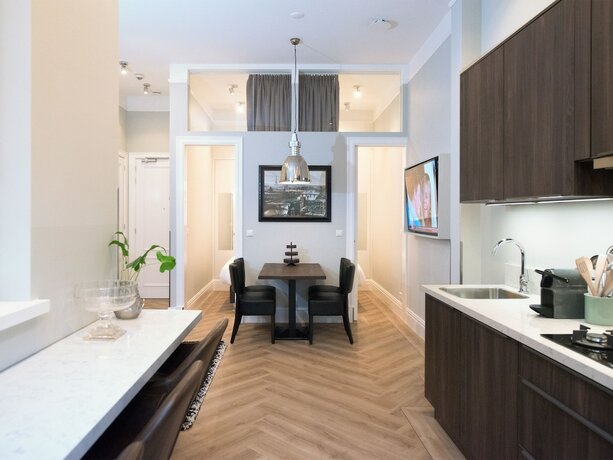 Imagen de la habitación del Hotel BizStay Park Central Executive. Foto 12