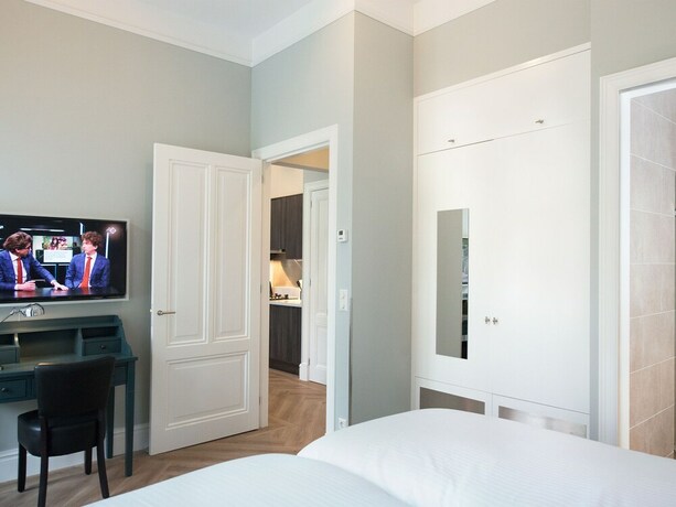 Imagen de la habitación del Hotel BizStay Park Central Executive. Foto 19
