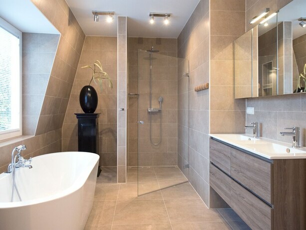 Imagen de la habitación del Hotel BizStay Park Central Executive. Foto 20