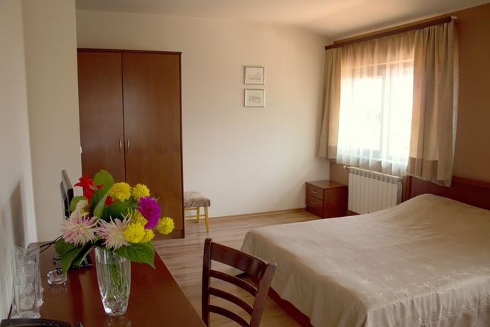 Imagen de la habitación del Hotel Bizev Hotel. Foto 3