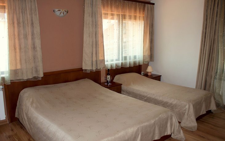 Imagen de la habitación del Hotel Bizev Hotel. Foto 12