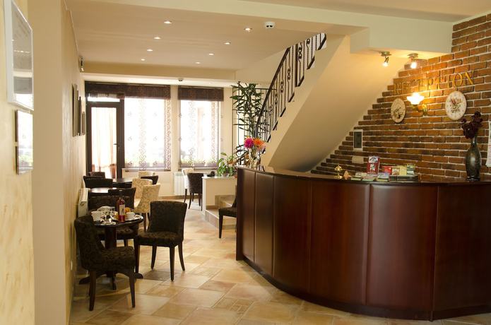 Imagen de los interiores del Hotel Bizev Hotel. Foto 19