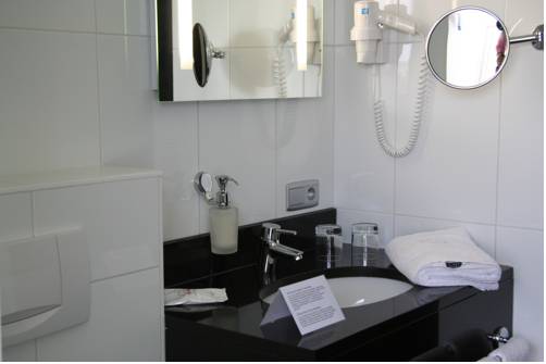 Imagen de la habitación del Hotel Biznis. Foto 7