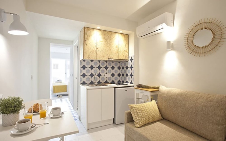 Imagen de la habitación del Hotel Bj Cala Morlanda Estudios. Foto 7