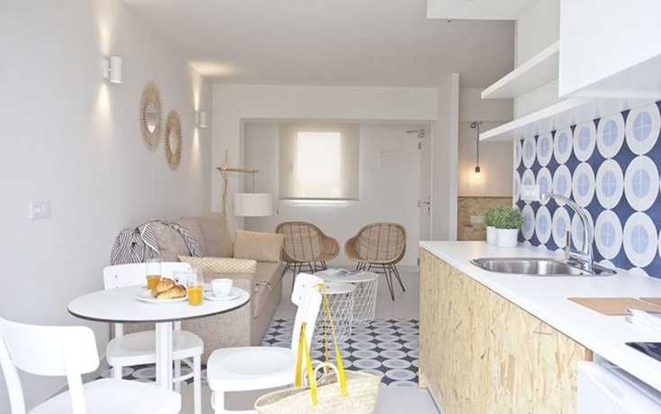 Imagen de la habitación del Hotel Bj Cala Morlanda Estudios. Foto 10