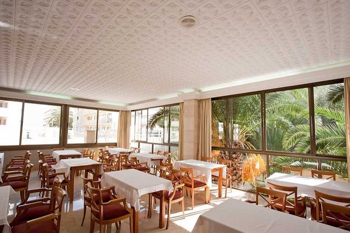 Imagen general del Hotel Bj Playa Blanca. Foto 8