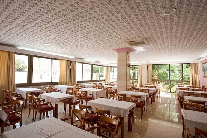 Imagen general del Hotel Bj Playa Blanca. Foto 13